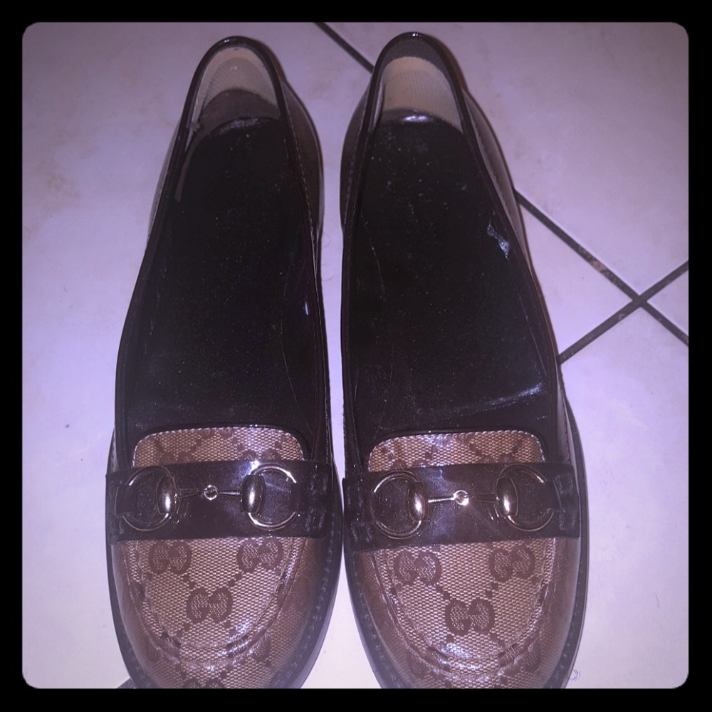 Gucci slip on sneaker